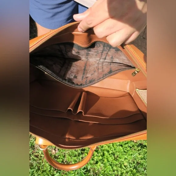 Vintage Louis Vuitton Porte Document Voyage Briefcase |Epi Leather LV Laptop Bag - Picture 11 of 13